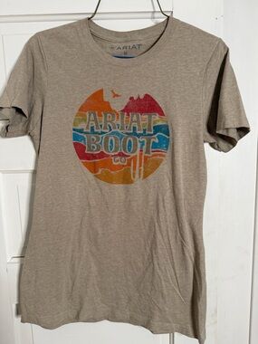 Ariat Women’s Tan Short-Sleeve Tee with Multicolor Retro Logo